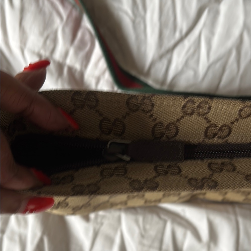 XX SOLD XX Gucci Vintage Tan and Brown Sherry line Crossbody Bag authentic - Picture 12 of 13